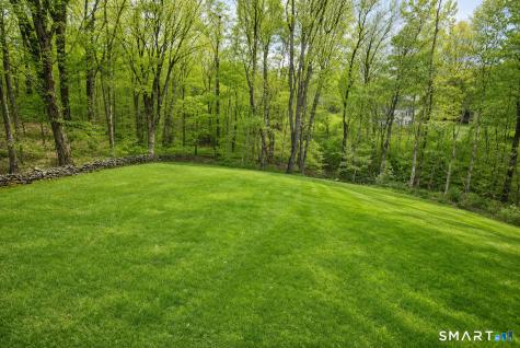 2 Eden Hill Road Newtown CT 06470