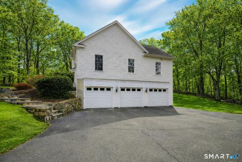 2 Eden Hill Road Newtown CT 06470