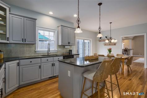 2 Eden Hill Road Newtown CT 06470