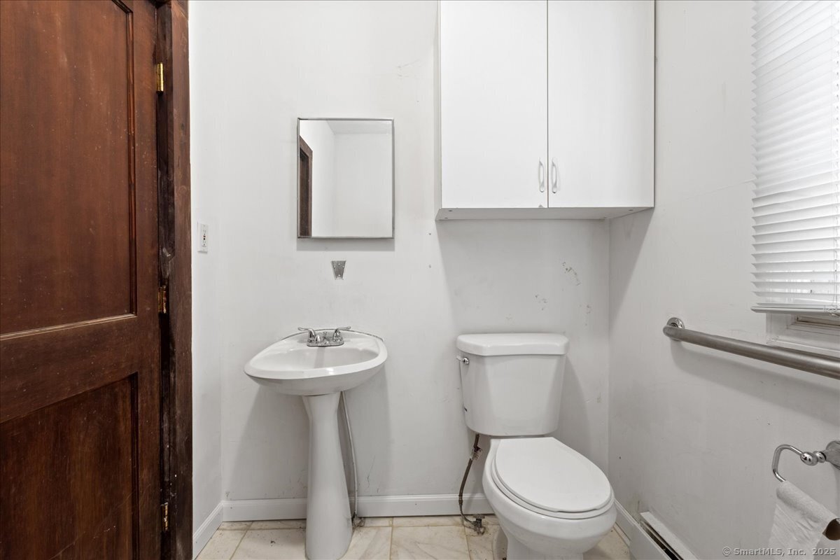 143 Bridge Street East Windsor CT 06088