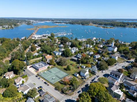 17 High Street Groton CT 06340