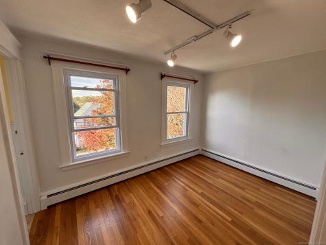 17 High Street Groton CT 06340