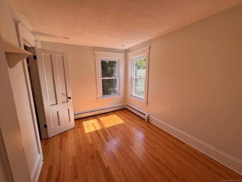 17 High Street Groton CT 06340