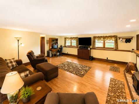 9 Garry Drive East Haven CT 06513