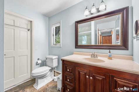 82 East River Road Barkhamsted CT 06063