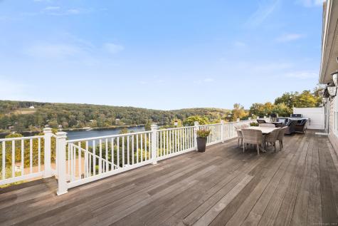 30 Megony Lane New Milford CT 06776