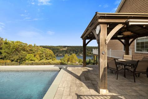 30 Megony Lane New Milford CT 06776
