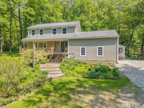 59 Indian Hill Road Canton CT 06019