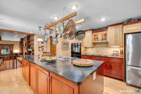 59 Indian Hill Road Canton CT 06019