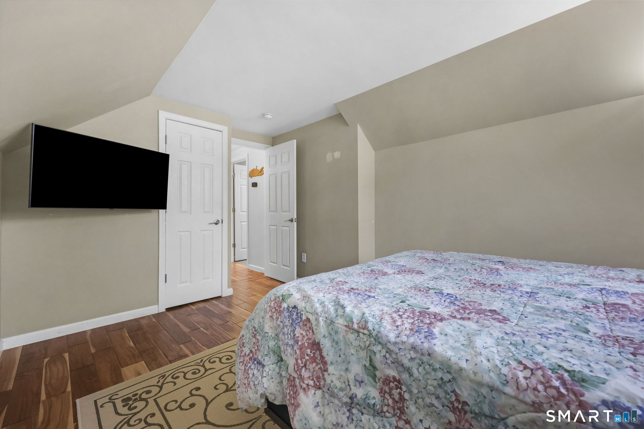 31 Hillandale Road Danbury CT 06811