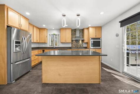 31 Hillandale Road Danbury CT 06811