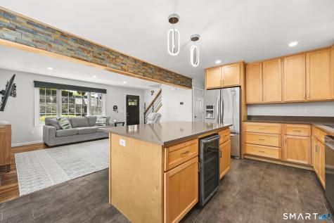31 Hillandale Road Danbury CT 06811