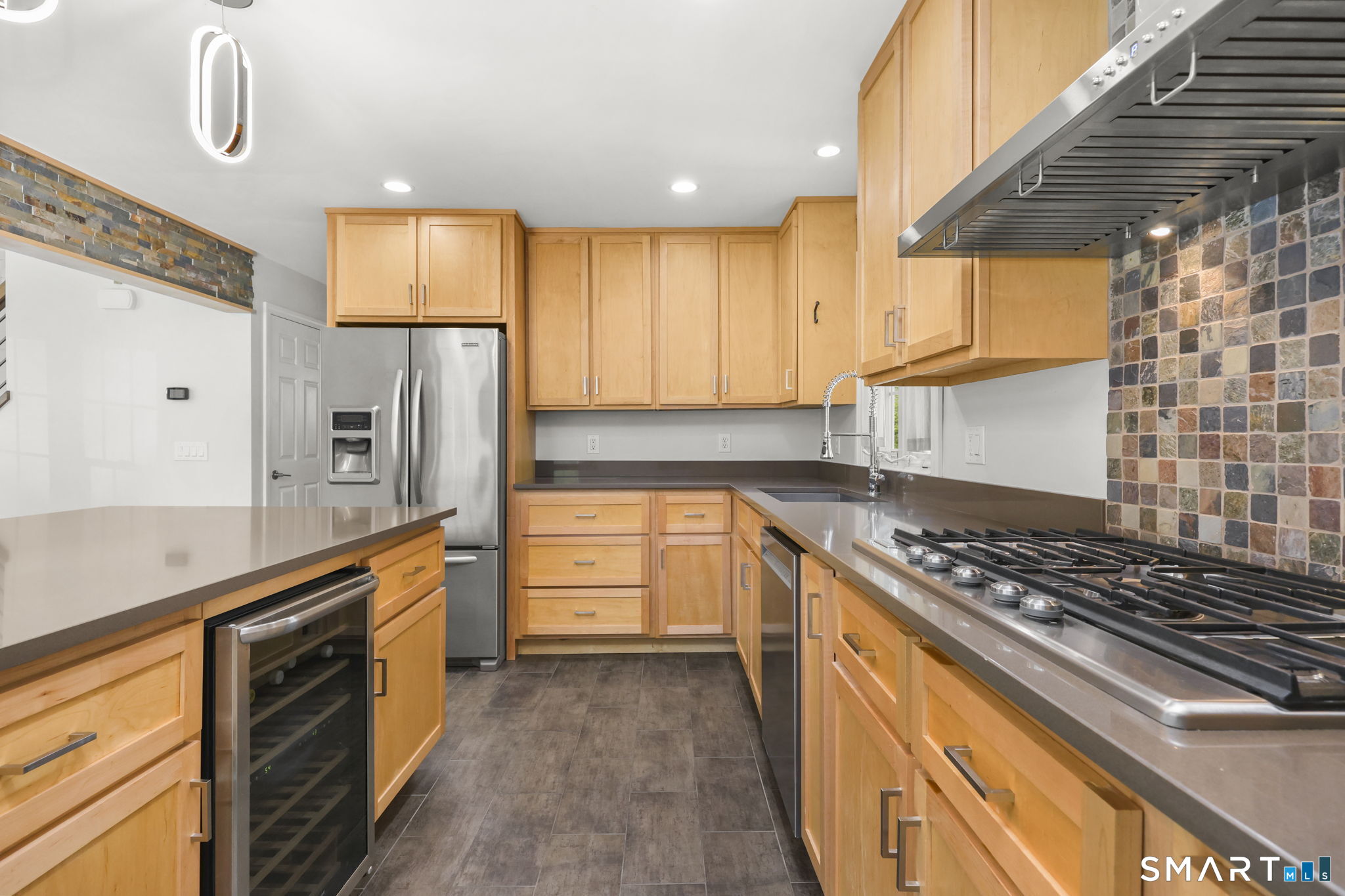 31 Hillandale Road Danbury CT 06811