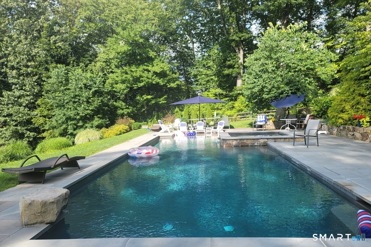 42 Topstone Road Redding CT 06896