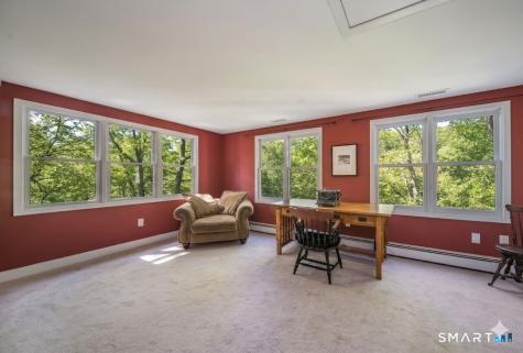 83 Jacobs Lane Guilford CT 06437