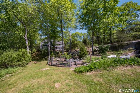 83 Jacobs Lane Guilford CT 06437