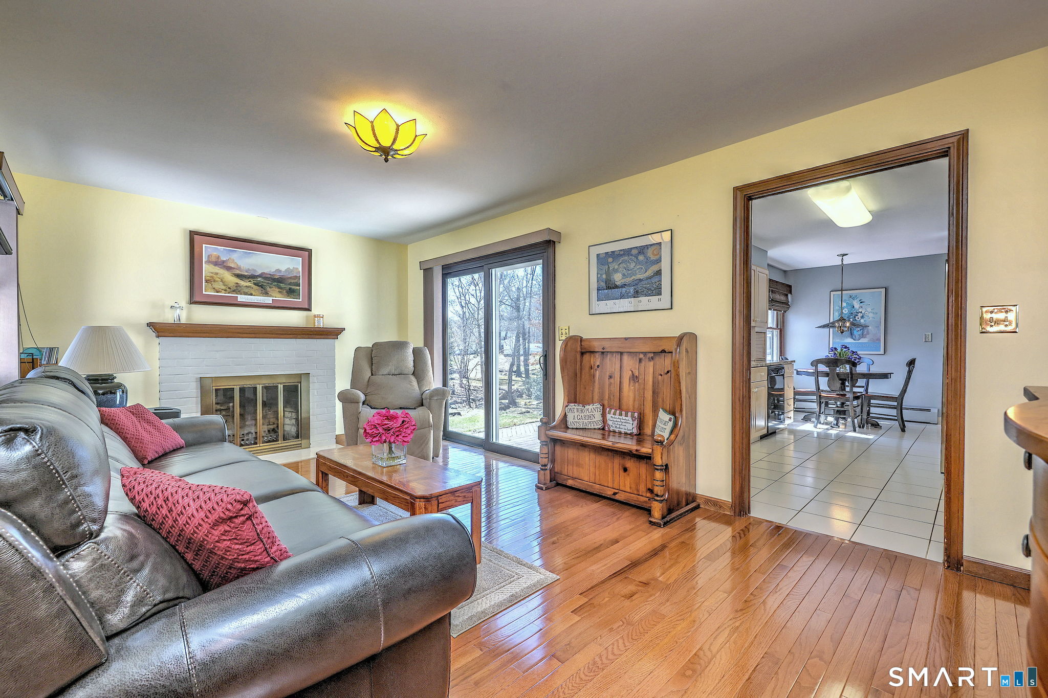 17 Arrowhead Lane Branford CT 06405