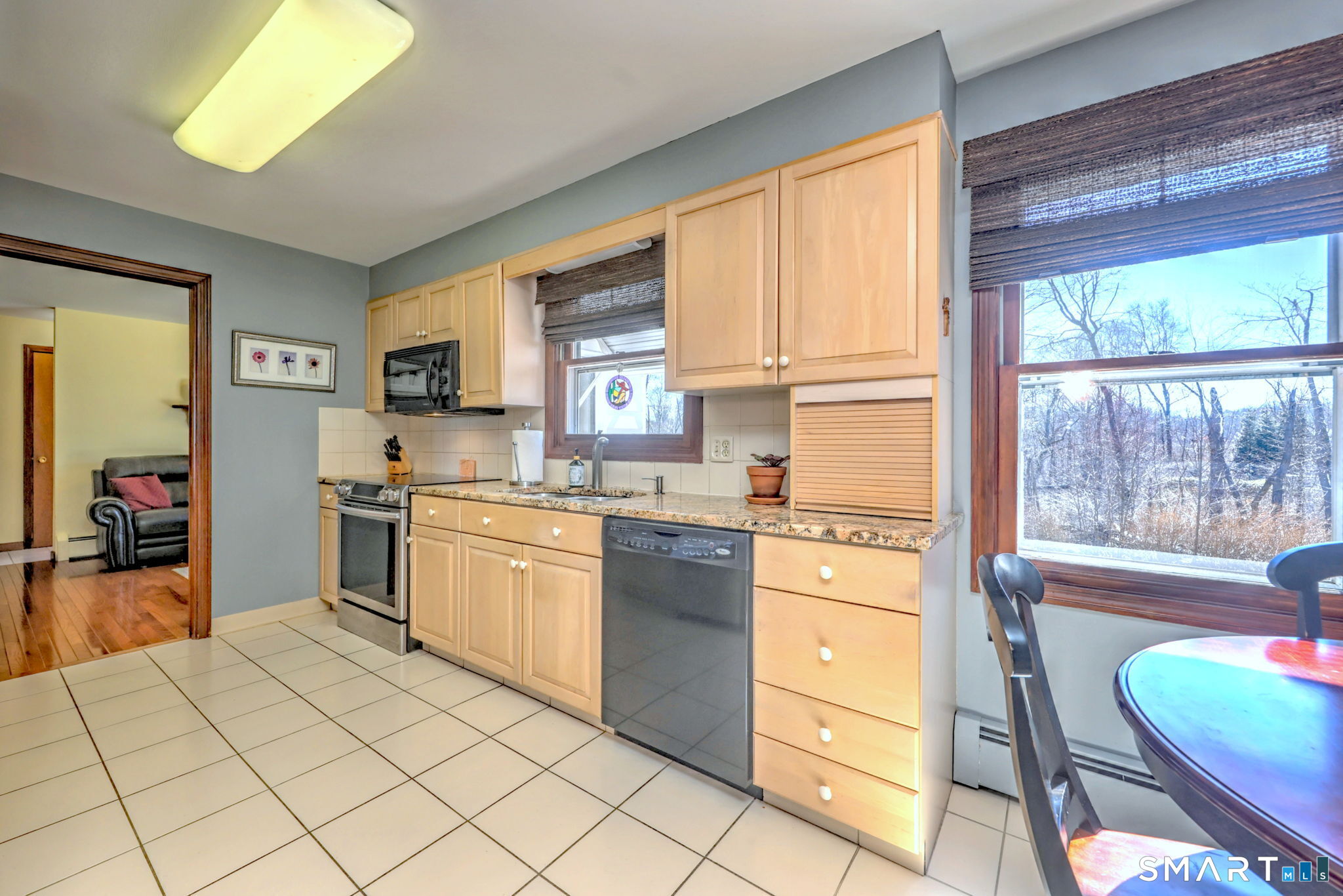 17 Arrowhead Lane Branford CT 06405