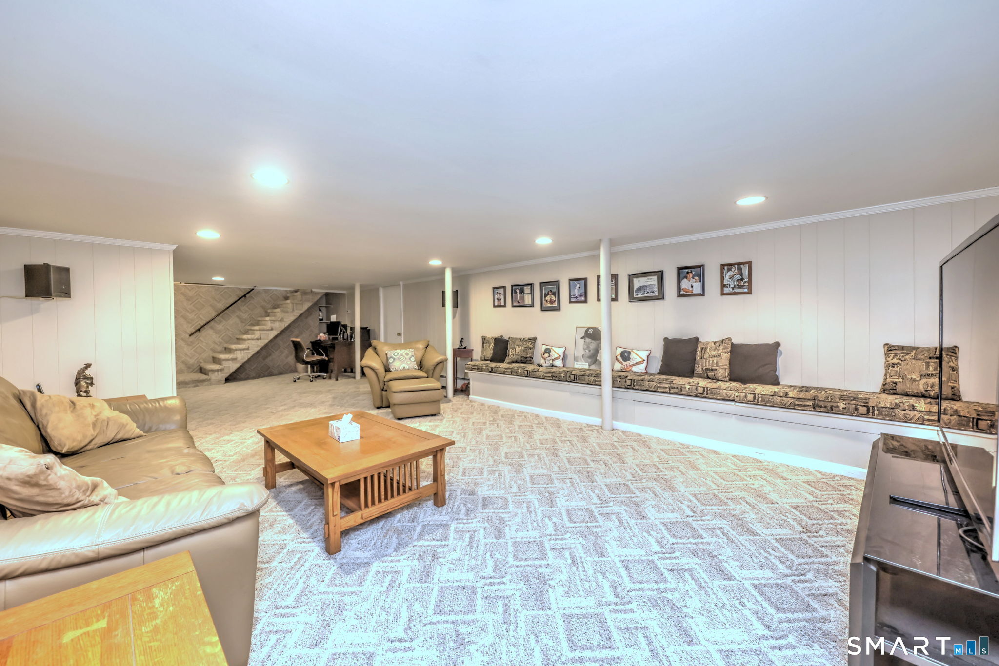 17 Arrowhead Lane Branford CT 06405