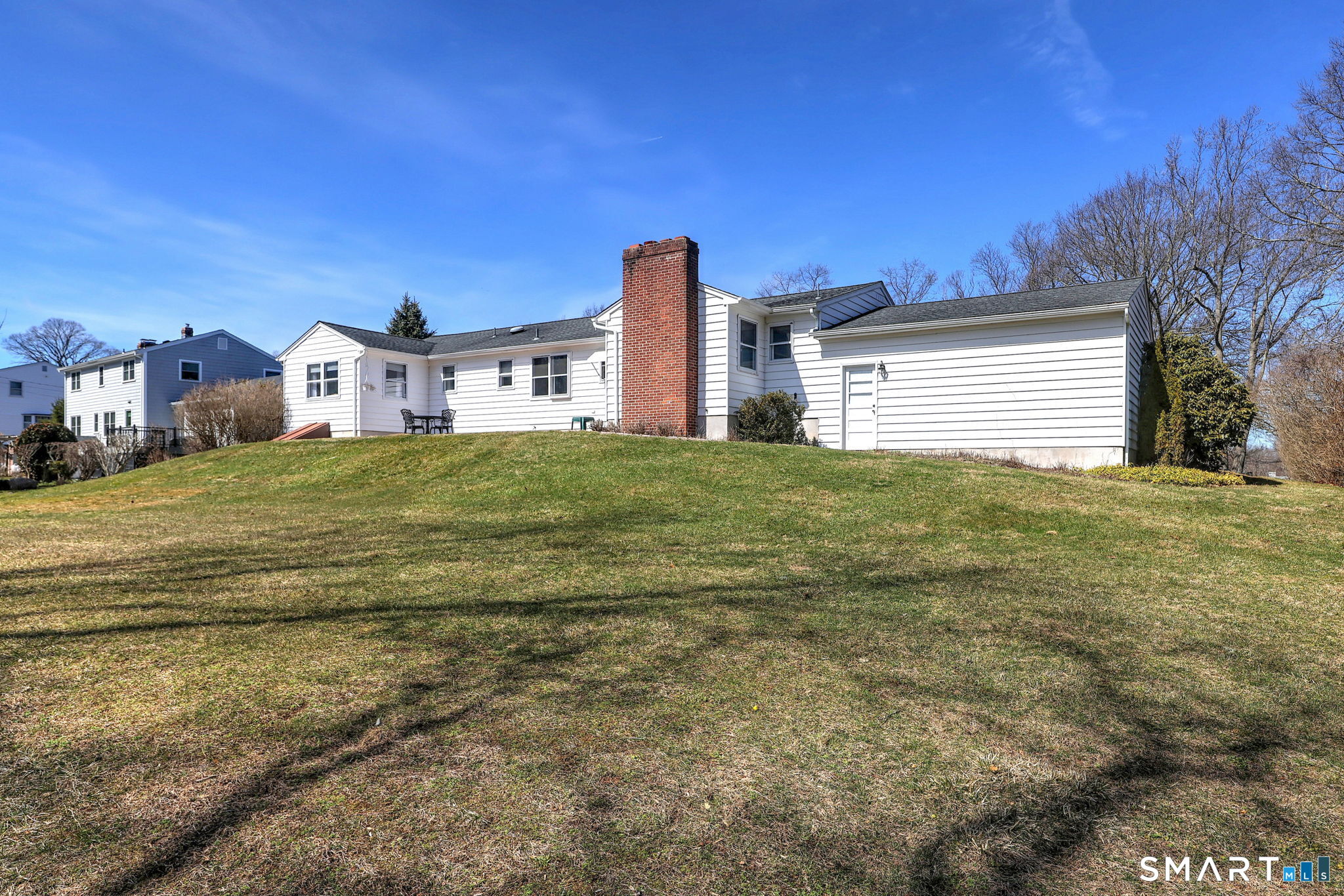 17 Arrowhead Lane Branford CT 06405