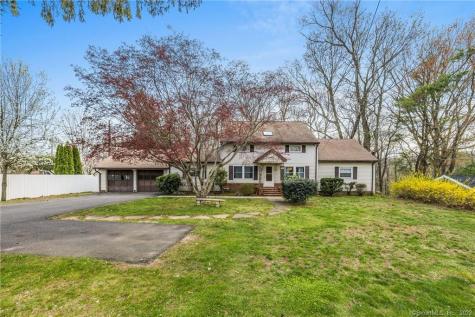140 Calamus Meadow Road Hamden CT 06514