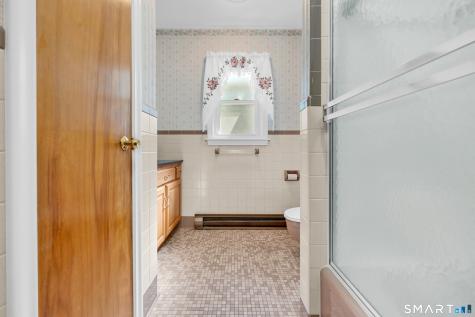 25 Baldwin Drive Bristol CT 06010