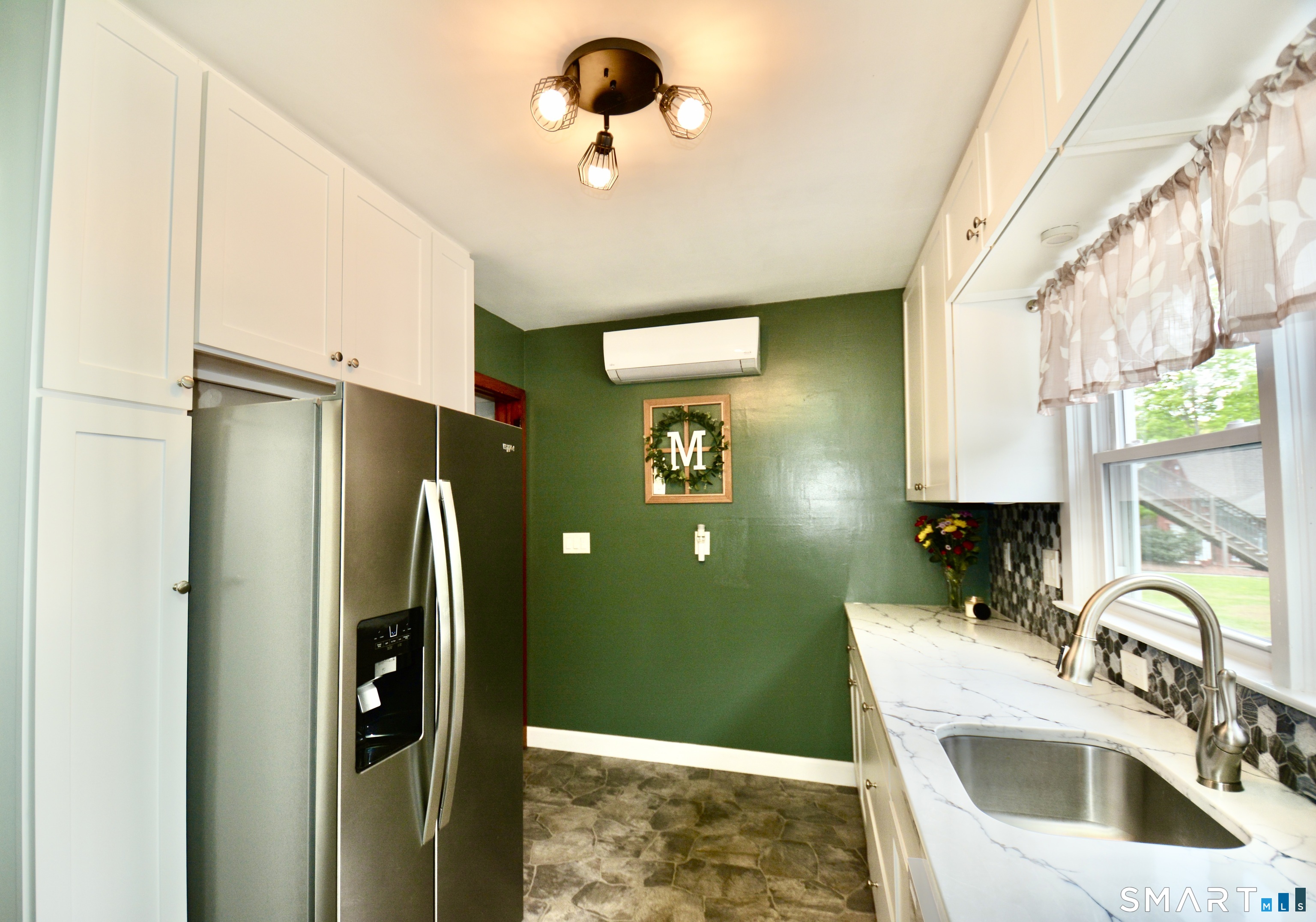 123 Asylum Street Norwich CT 06360