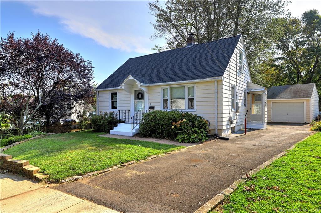 10 Danenberg Place West Haven CT 06516