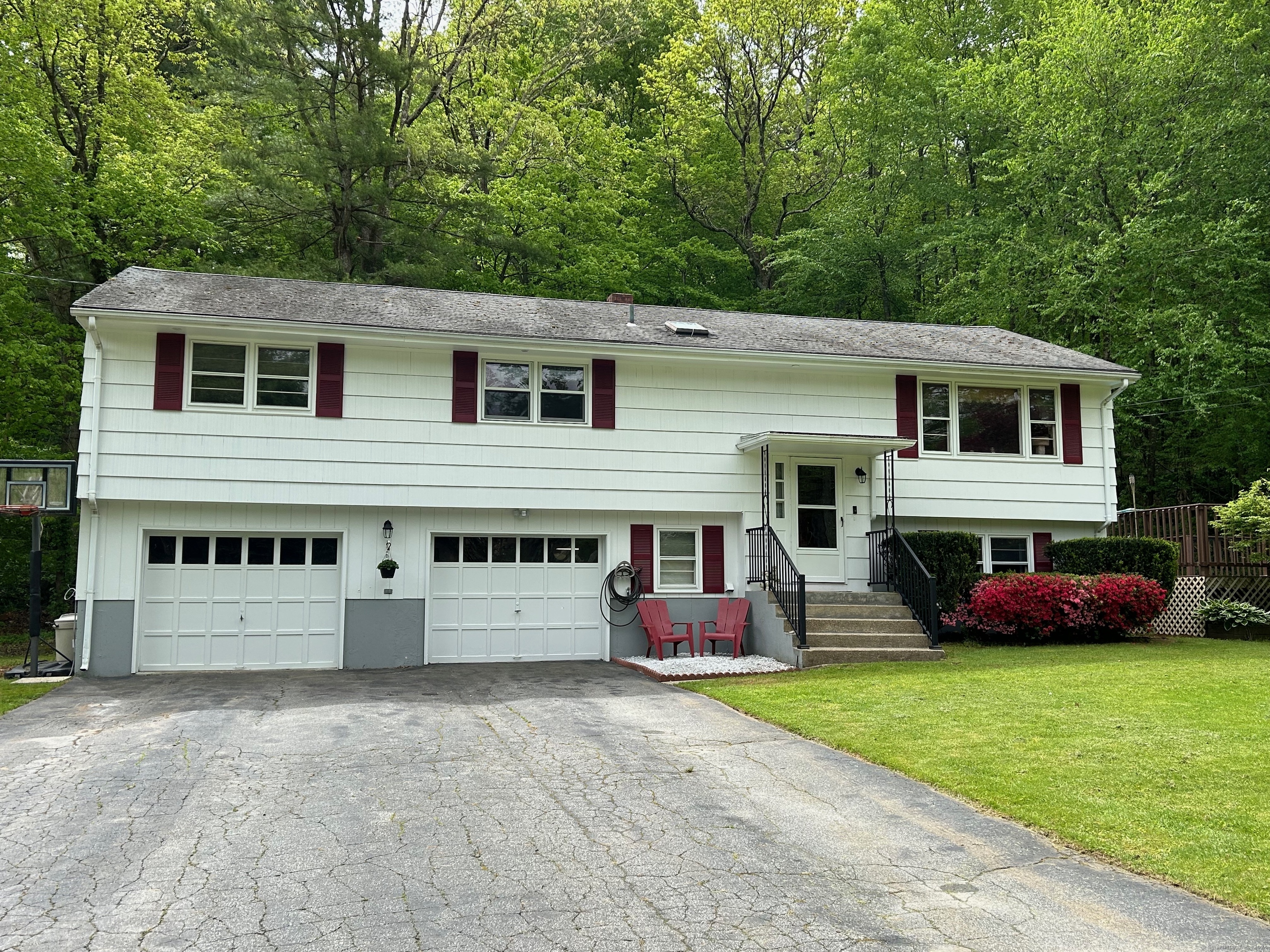 32 Gifford Lane Bozrah CT 06334