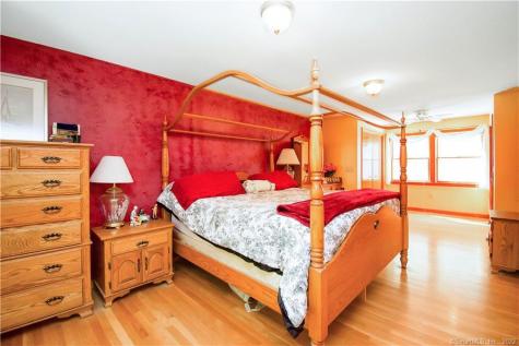 19 Stacy Lane Tolland CT 06084