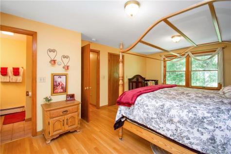 19 Stacy Lane Tolland CT 06084