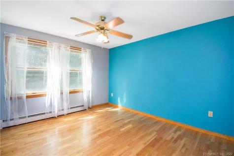 19 Stacy Lane Tolland CT 06084