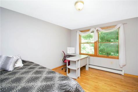19 Stacy Lane Tolland CT 06084