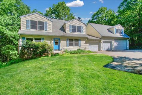 19 Stacy Lane Tolland CT 06084