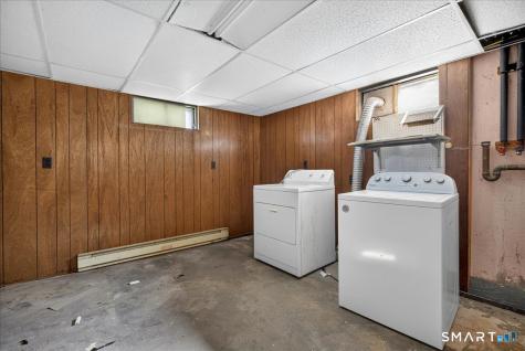 152 Ida Avenue Derby CT 06418