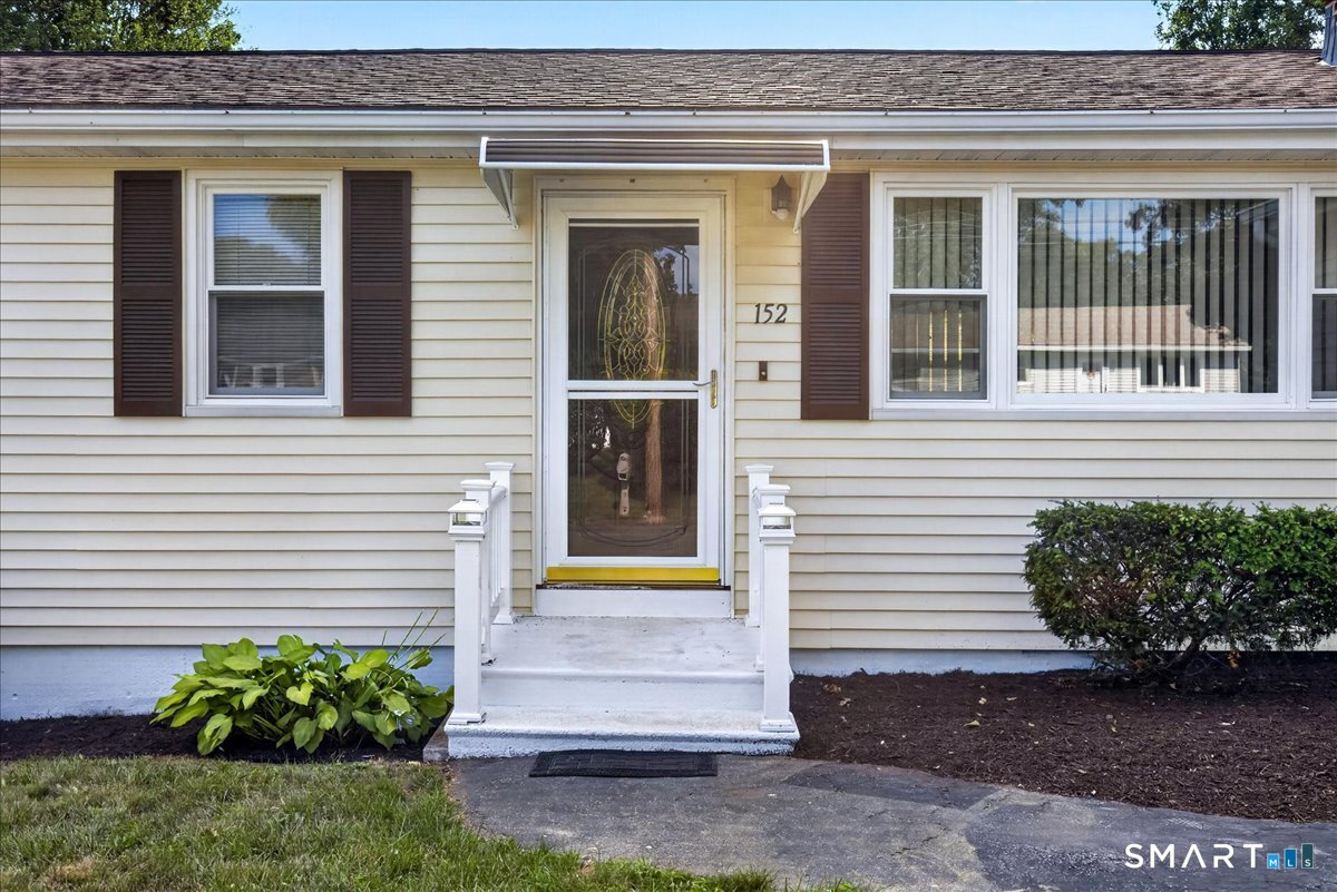 152 Ida Avenue Derby CT 06418
