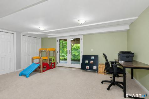 12 Rainbow Drive Ridgefield CT 06877