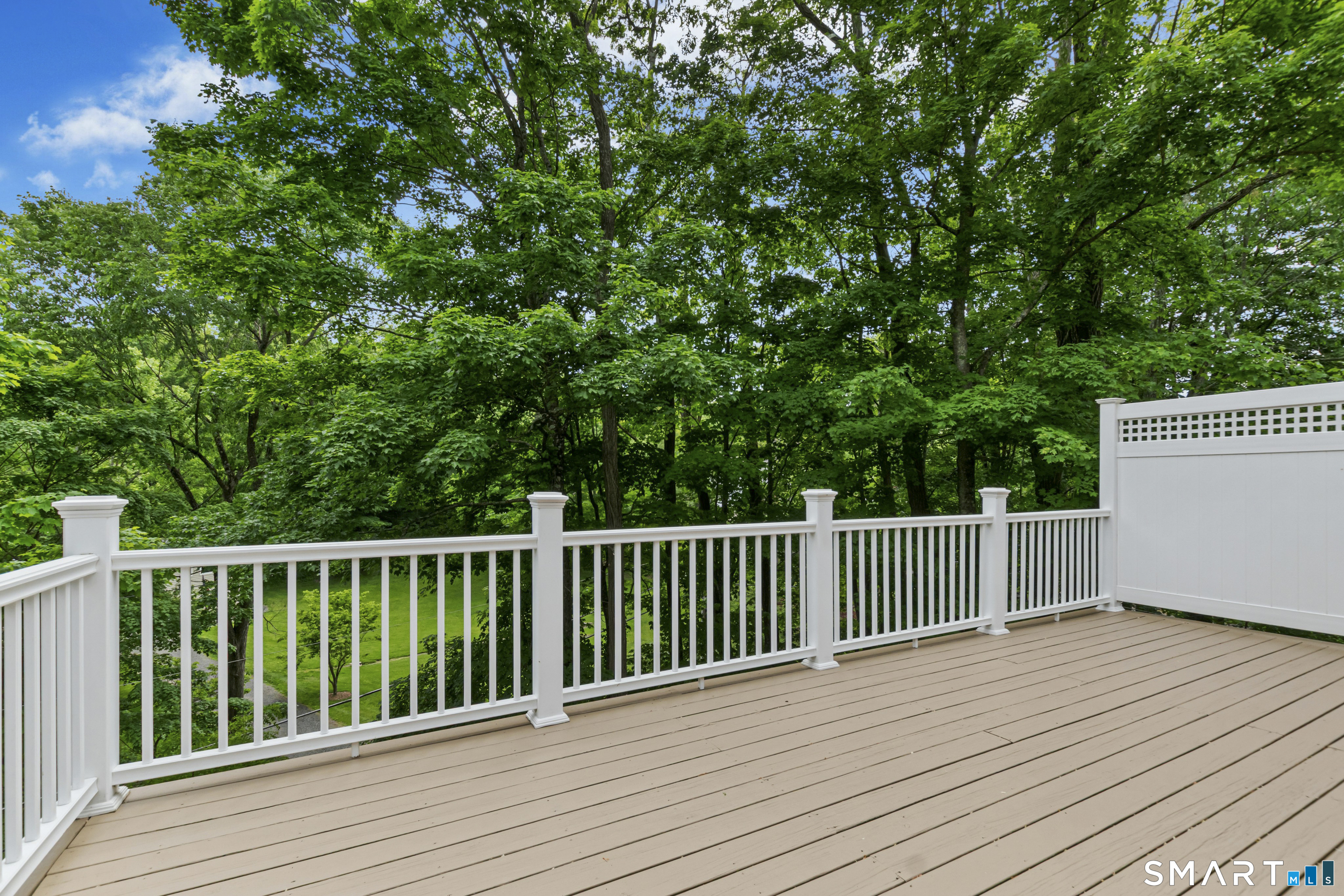 12 Rainbow Drive Ridgefield CT 06877