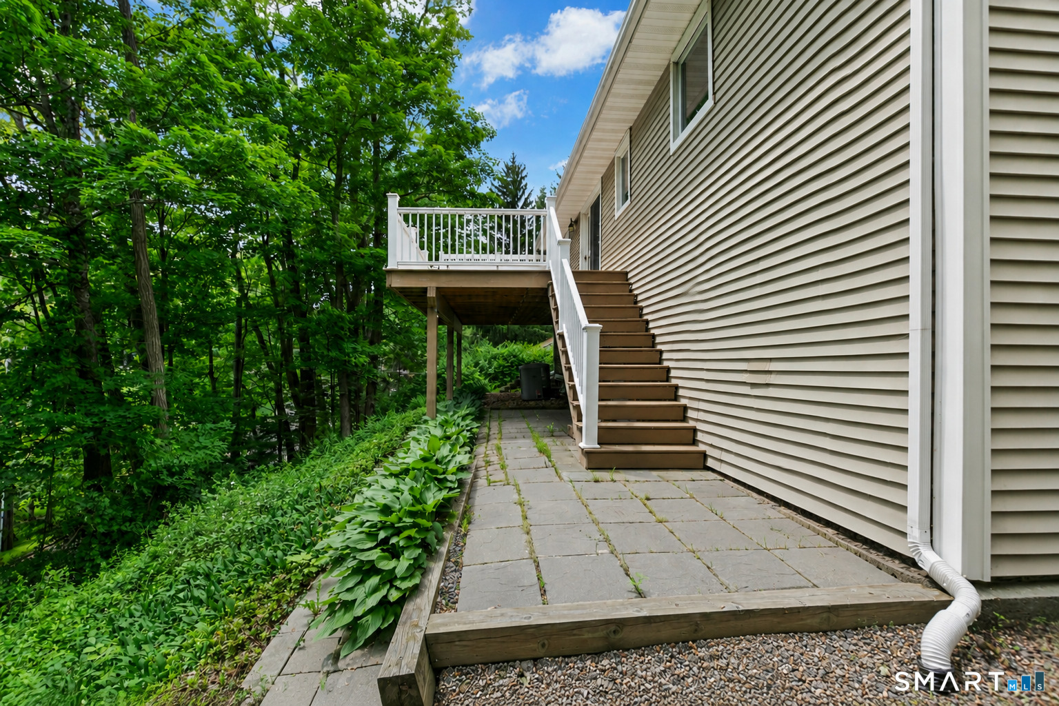 12 Rainbow Drive Ridgefield CT 06877
