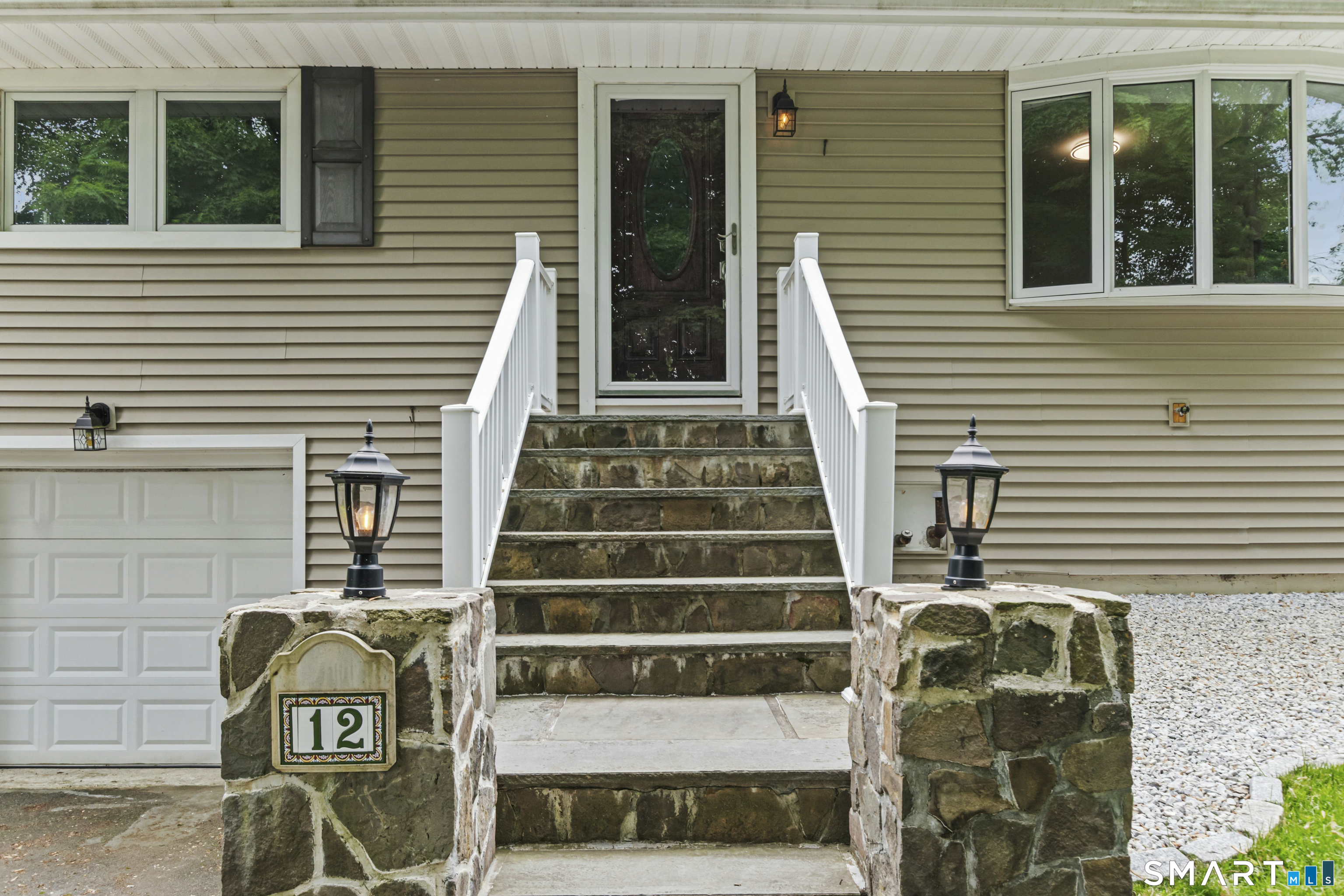 12 Rainbow Drive Ridgefield CT 06877