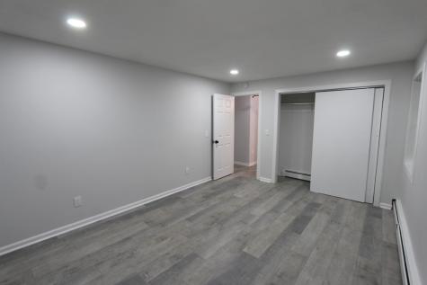 13 Patton Road Bloomfield CT 06002