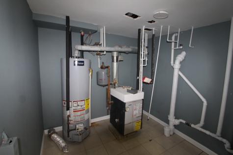 13 Patton Road Bloomfield CT 06002