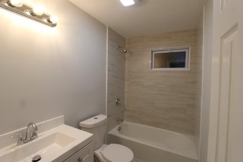 13 Patton Road Bloomfield CT 06002