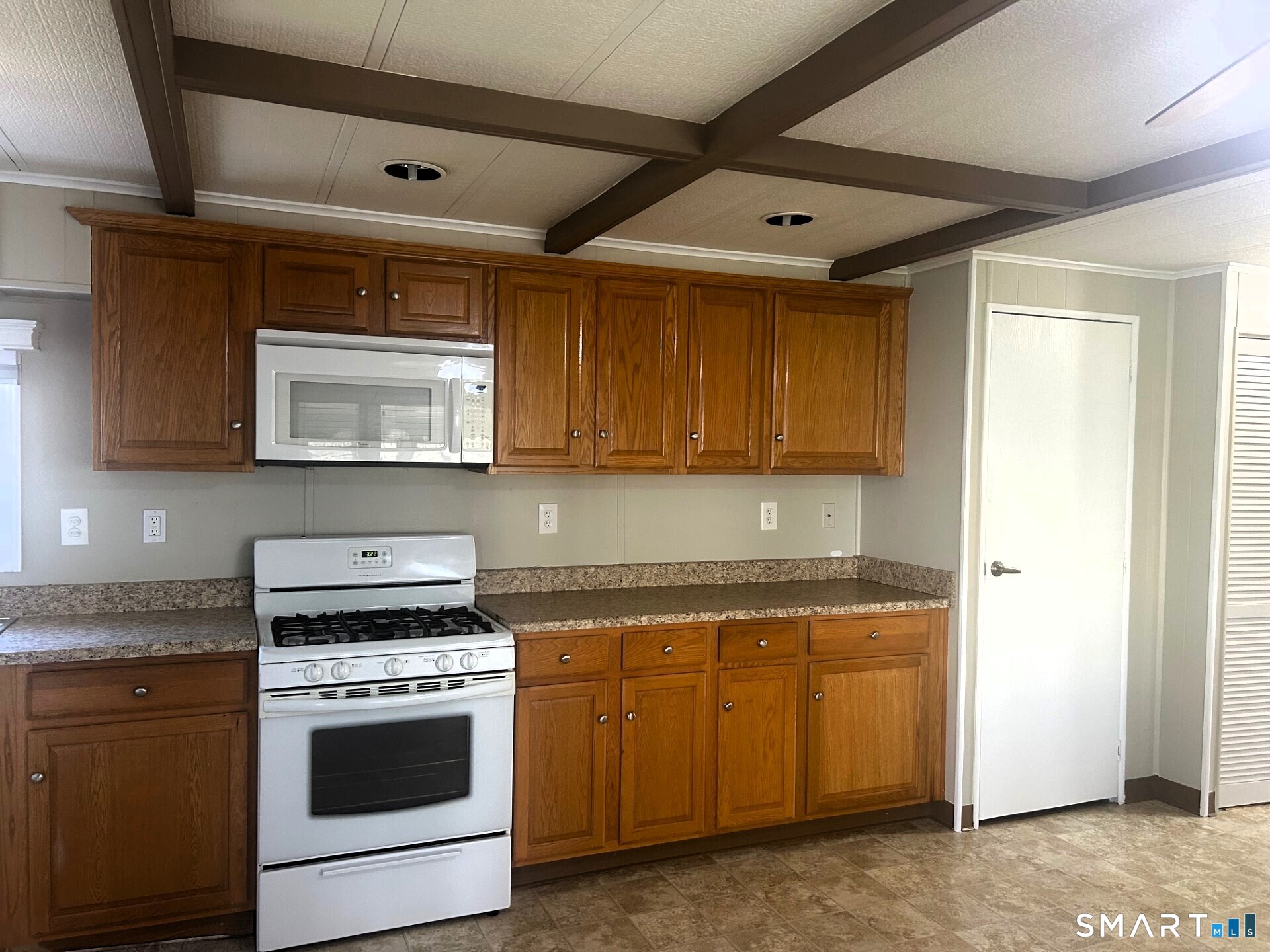 54 Stonewood Terrace Vernon CT 06066