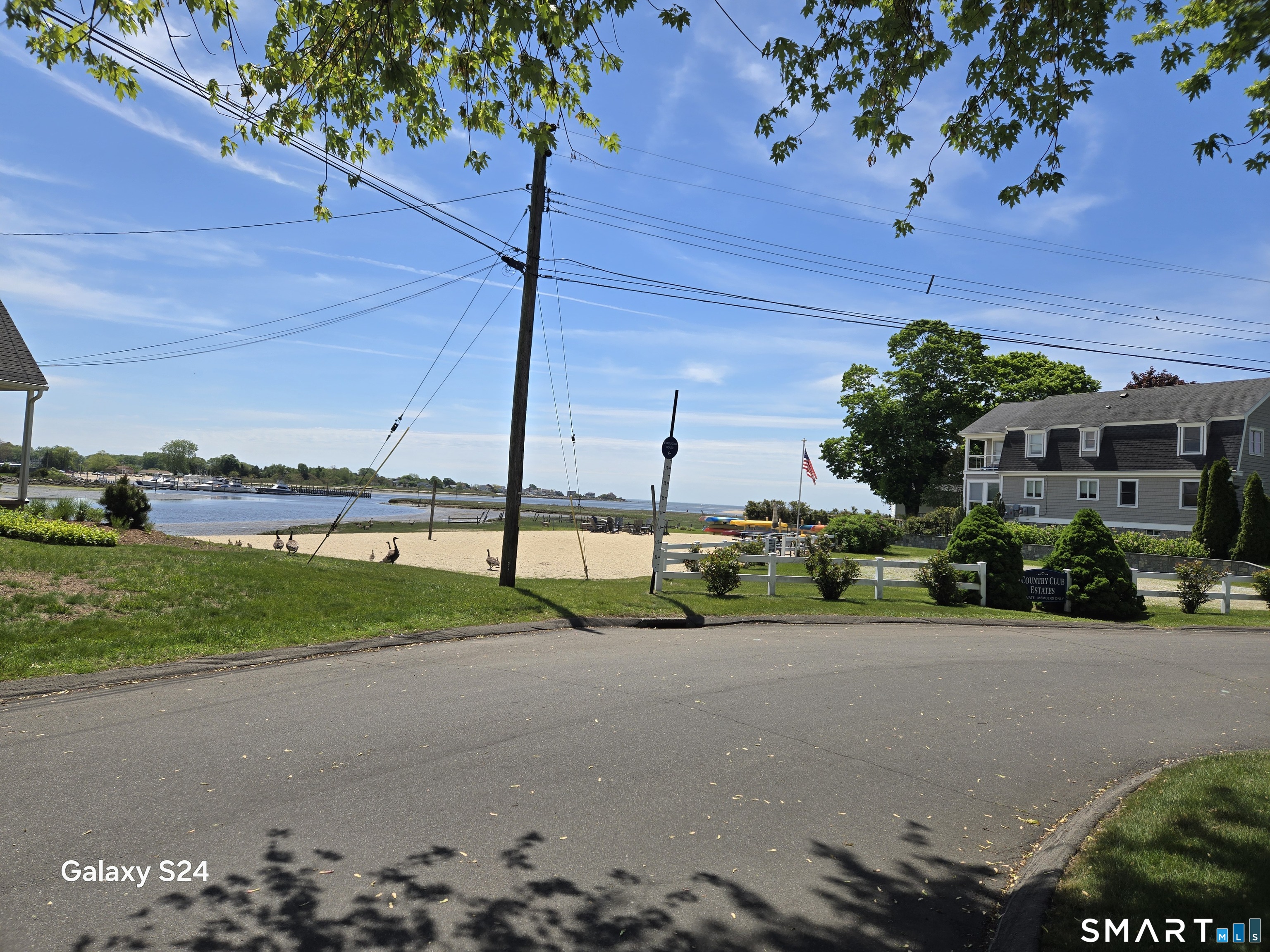 24 Indian Drive Clinton CT 06413