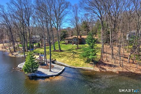 170 Driftwood Lane Trumbull CT 06611