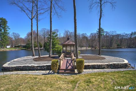 170 Driftwood Lane Trumbull CT 06611