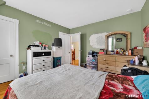 4 Robbins Court Norwich CT 06360