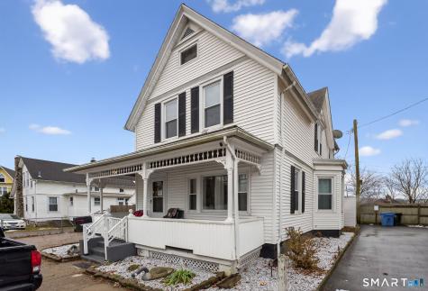 4 Robbins Court Norwich CT 06360