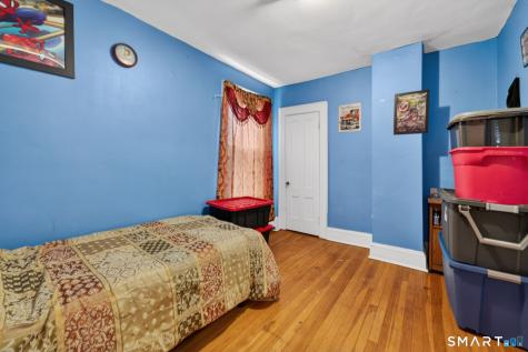 4 Robbins Court Norwich CT 06360